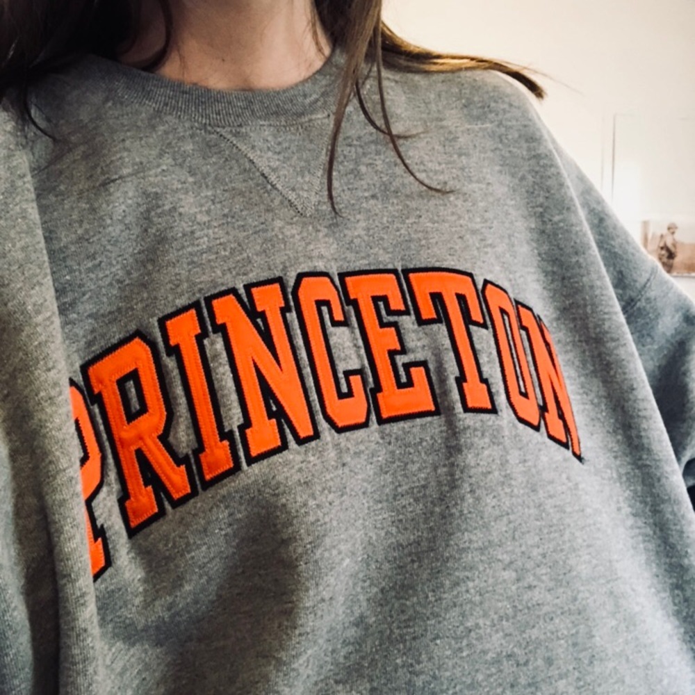 Oversized Sweatshirt!